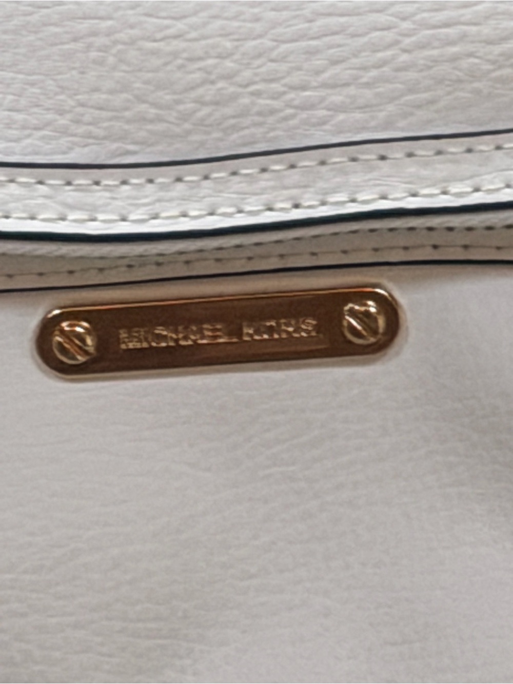 Michael Kors White Leather Crossbody Belt Bag with Gold Hardware - Picture 2 of 4